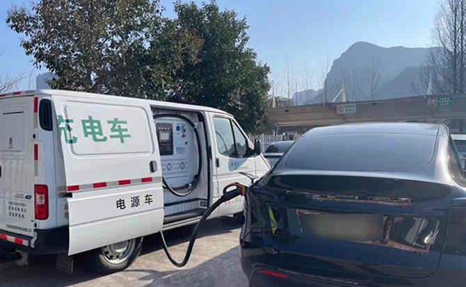 卧龙区汽车搭电