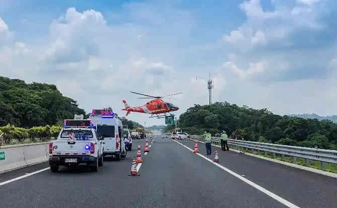 卧龙区高速公路汽车救援案例